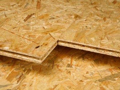 Plywood (Kontrplak)